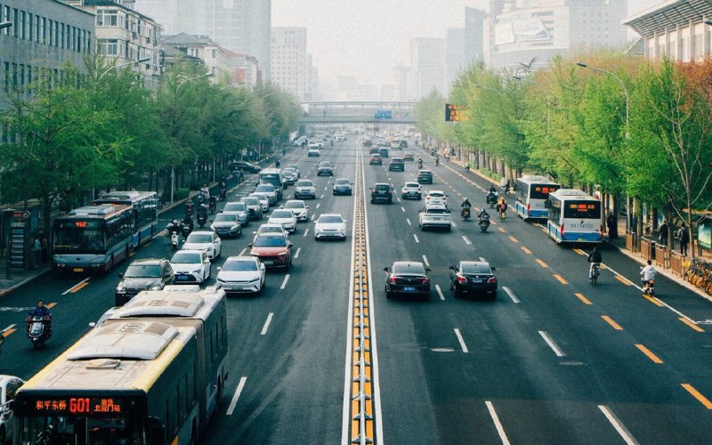 Первое в мире шоссе, поглощающее CO₂