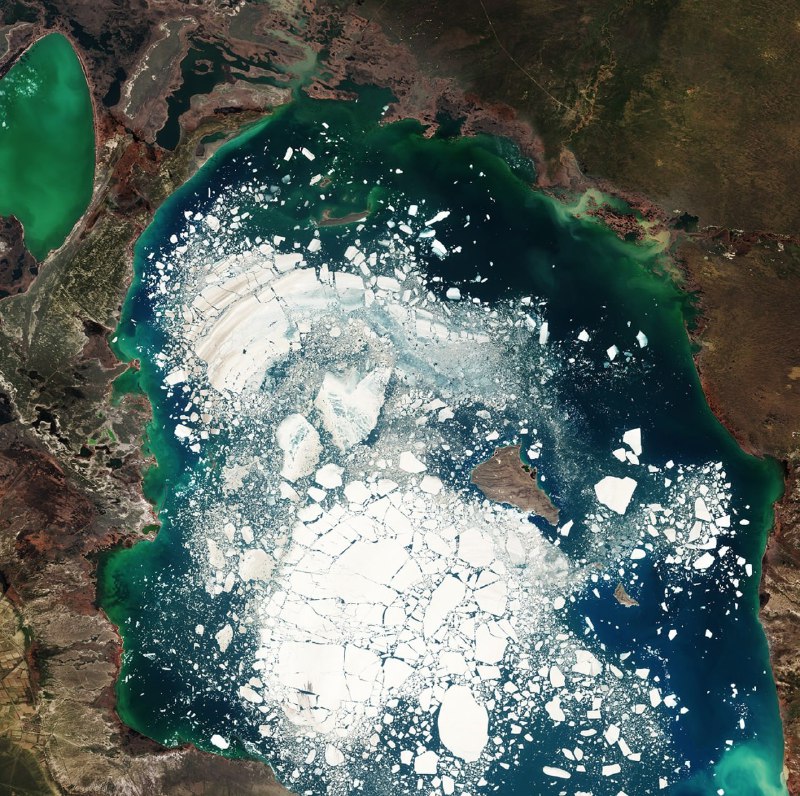 Удивительные космические фотографии: озеро Алаколь