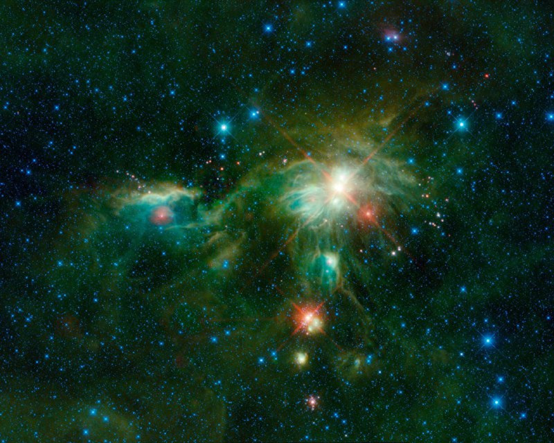 Последние снимки космического телескопа NEOWISE