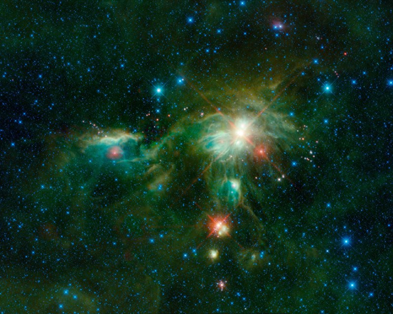 Последние снимки космического телескопа NEOWISE