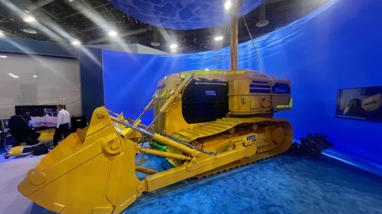 Электрический подводный бульдозер от Komatsu: новейшая разработка