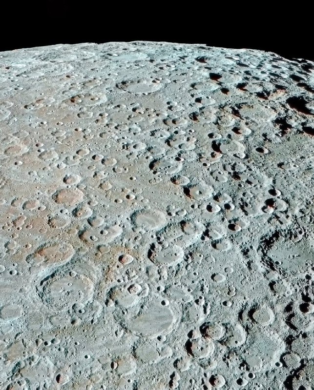 Фотография Луны высокого разрешения
