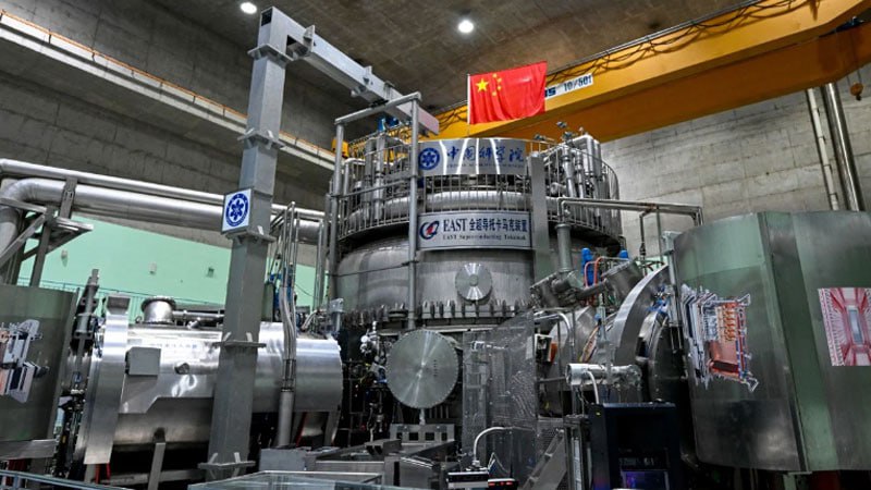 Китайский термоядерный реактор установил новый рекорд плазмы в 17 минут