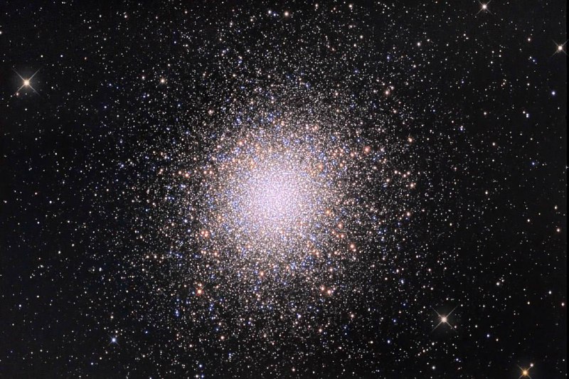 Исследование Messier 13: старое шаровое скопление во Вселенной