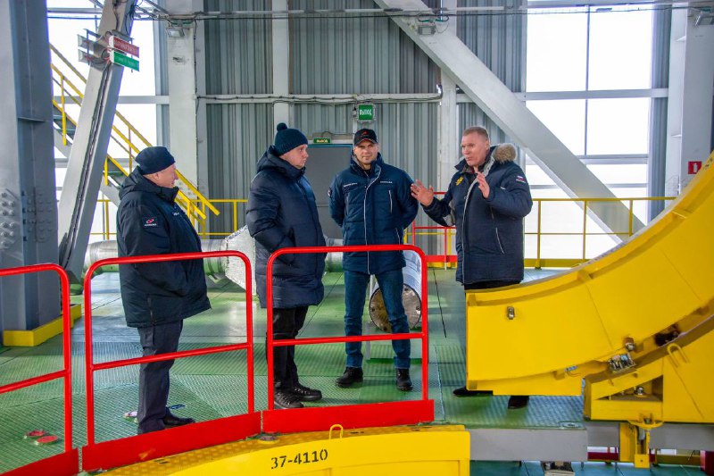 Первая рабочая поездка Дмитрия Баканова на космодром Восточный