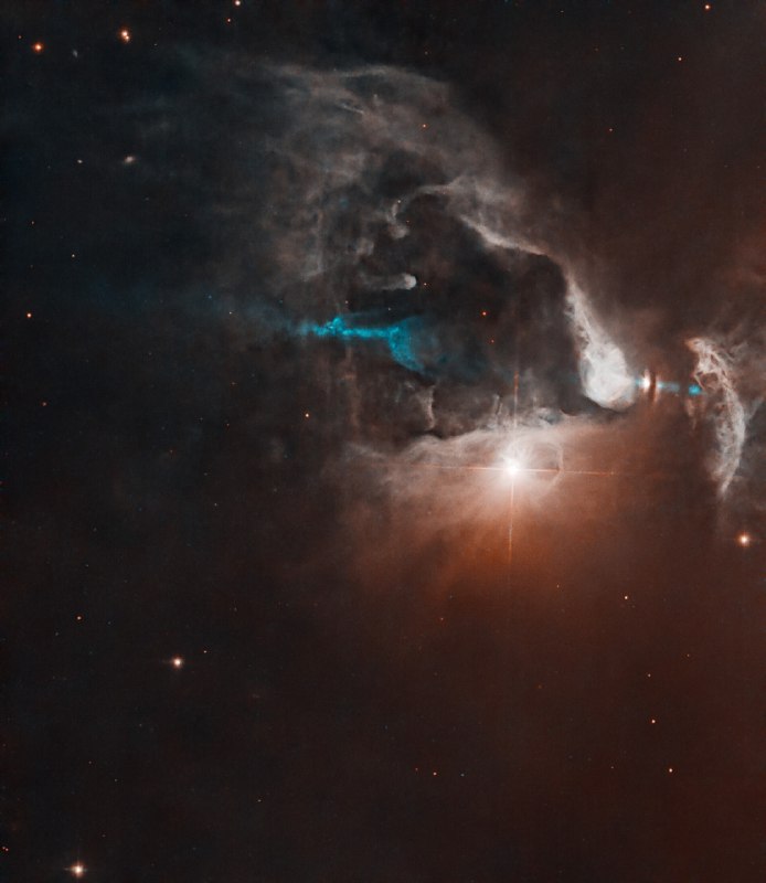 Удивительная звёздная система FS Tau: новое открытие Hubble