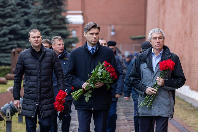 Чествование памяти Юрия Гагарина
