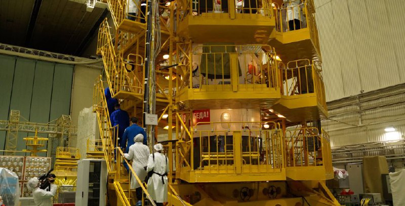Подготовка к экспедиции: осмотр «Союза МС-27» перед стартом к МКС
