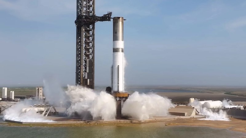 SpaceX готовит Super Heavy к новому запуску