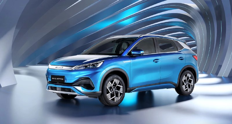 BYD обгонит Tesla по продажам электромобилей в 2025 году