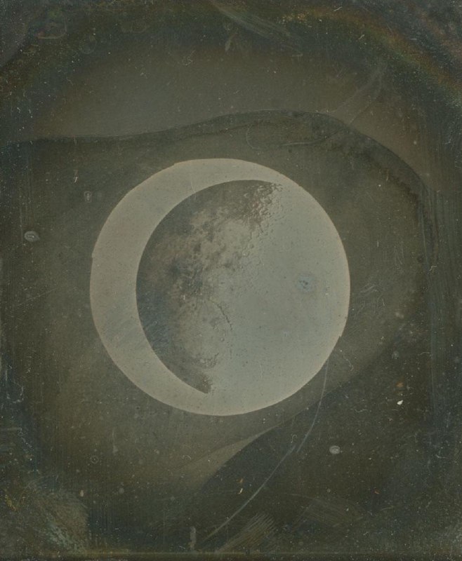 Первая сохраненная фотография Луны и её история