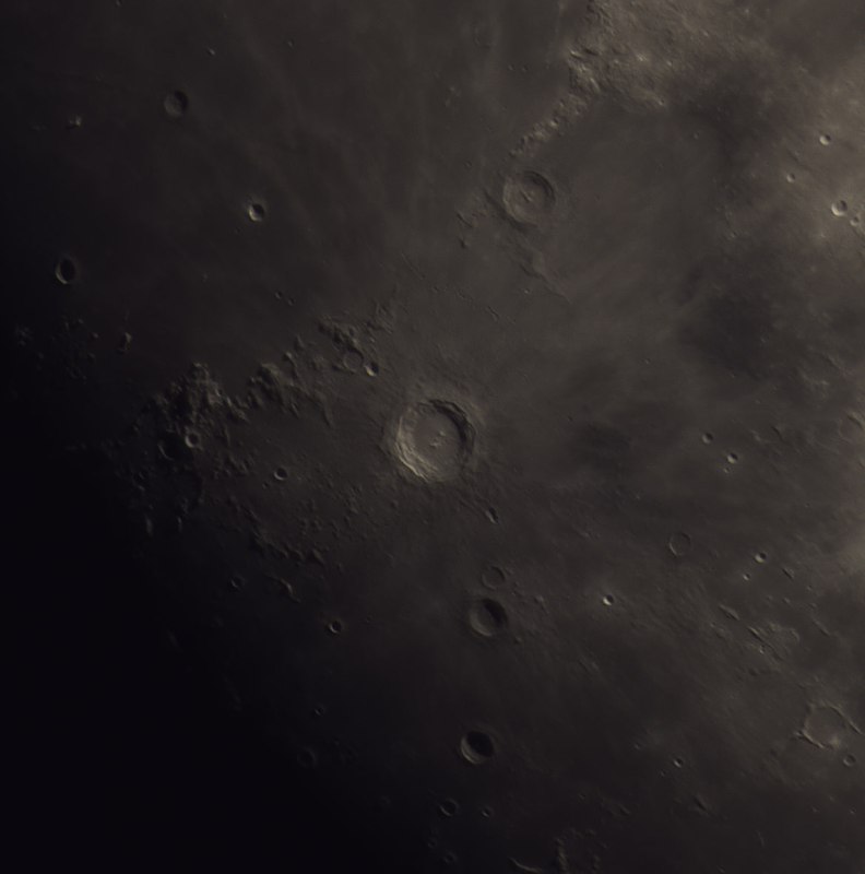 Обзор фотосъёмки лунных кратеров с помощью телескопа Celestron
