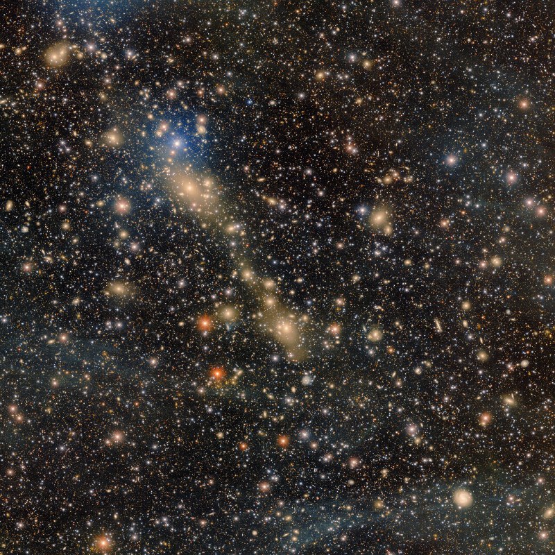 Уникальное изображение глубокого космоса, снятое с помощью расширенной камеры